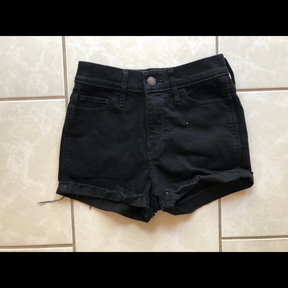Hollister Hi-Rise black jean shorts